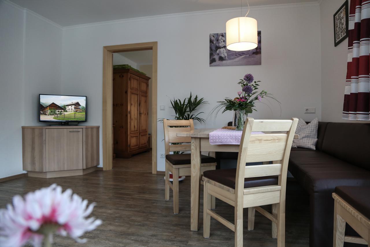 Appartments Am Esslgut Haus im Ennstal Kültér fotó